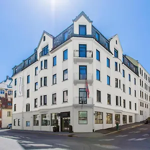 https://augustin.hotelsinbergen.net